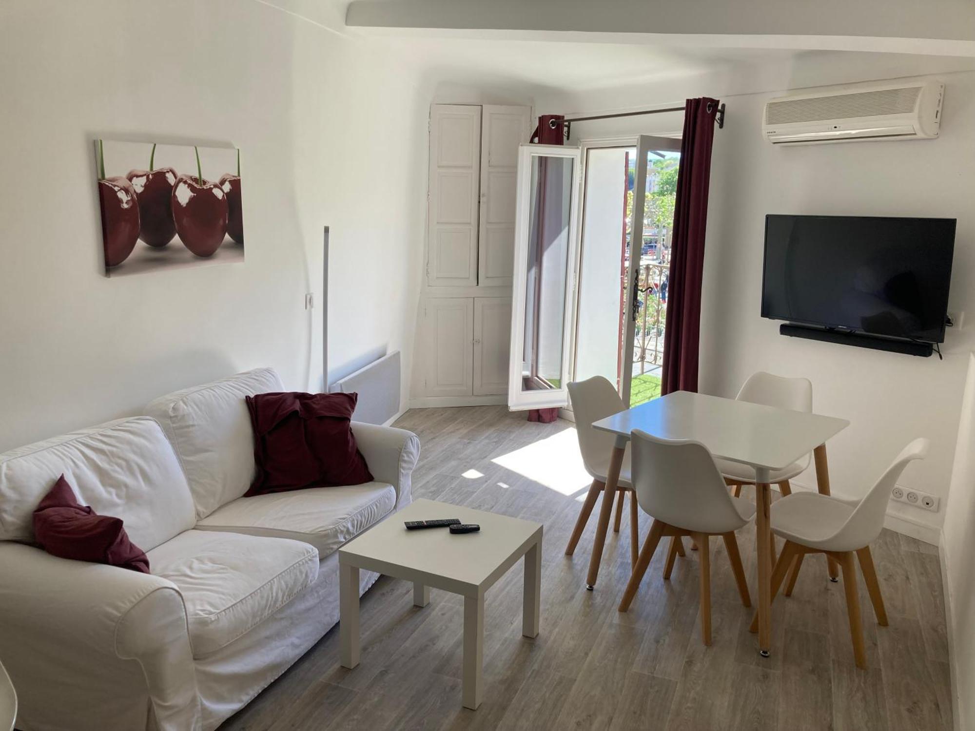 Le Petit Hermitage Apt Exteriér fotografie